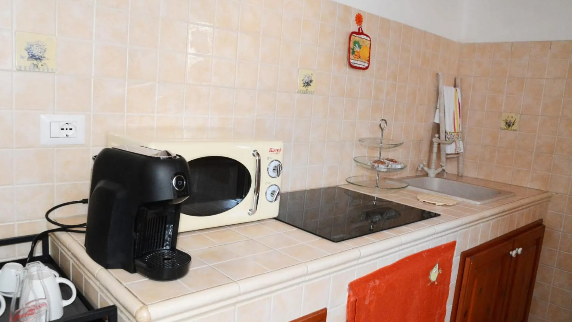 G&G Home Катания 0*,